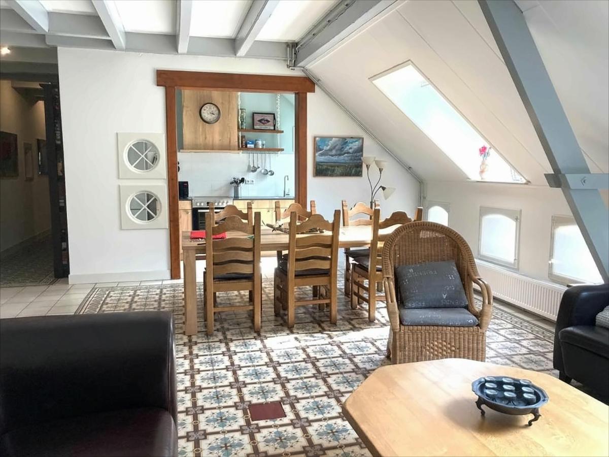 Appartement Met Eigen Sauna En Sport-En Spelruimte Ee Exterior foto