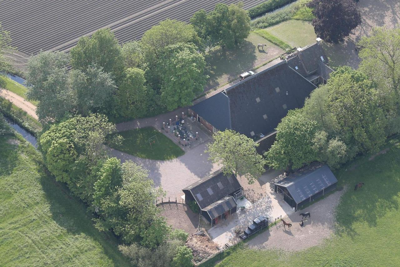 Appartement Met Eigen Sauna En Sport-En Spelruimte Ee Exterior foto